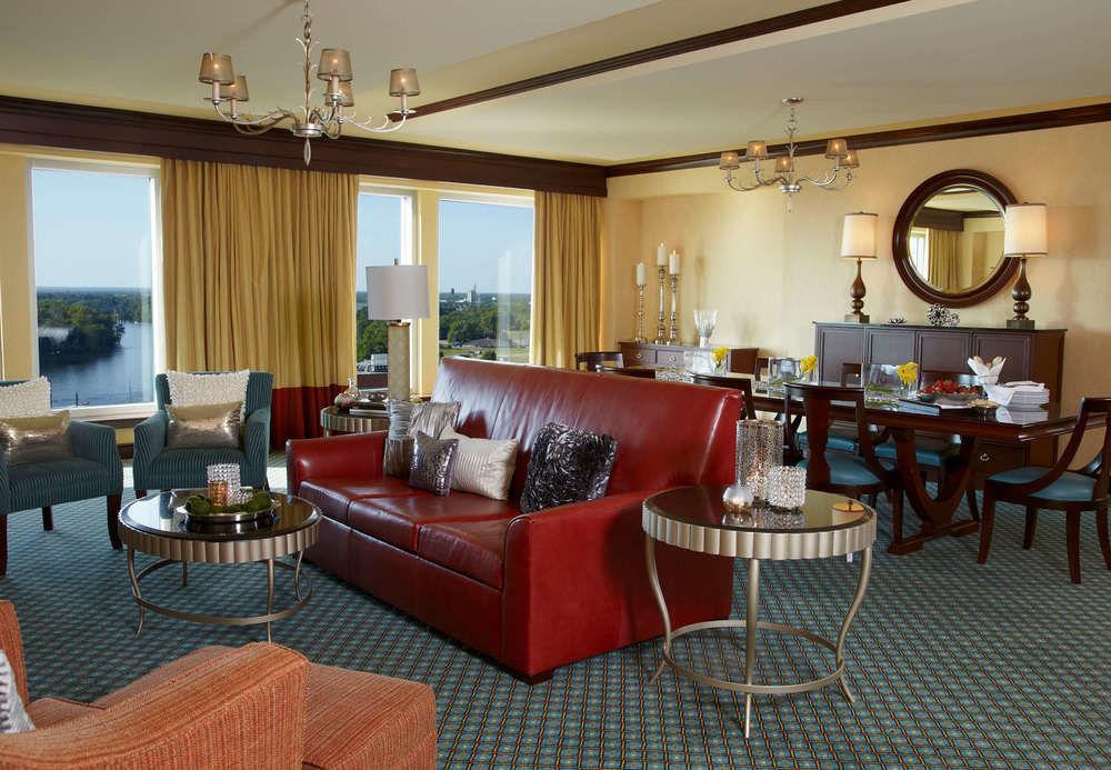 Renaissance Montgomery Hotel & Spa At The Convention Center Bagian luar foto