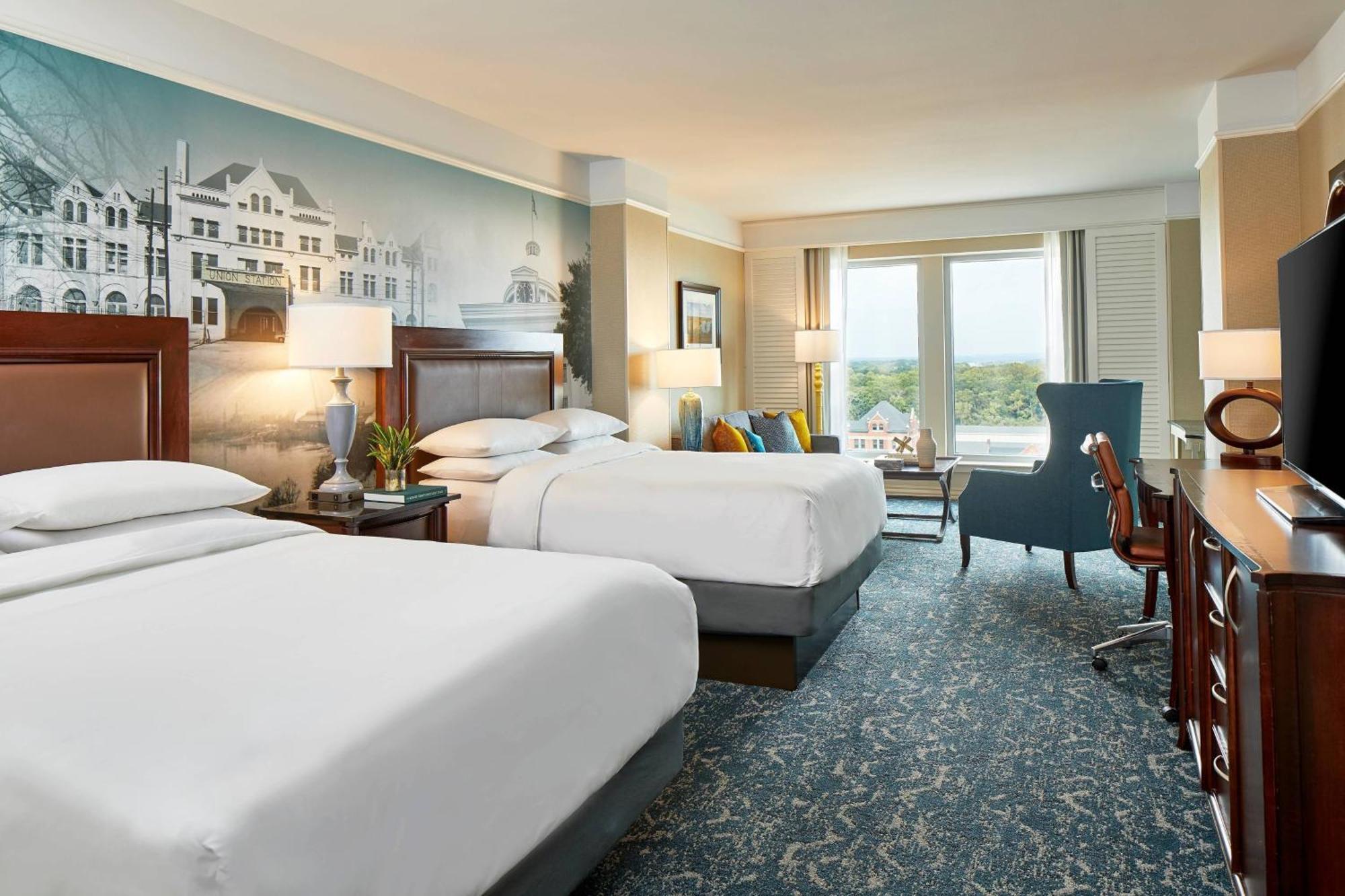 Renaissance Montgomery Hotel & Spa At The Convention Center Bagian luar foto