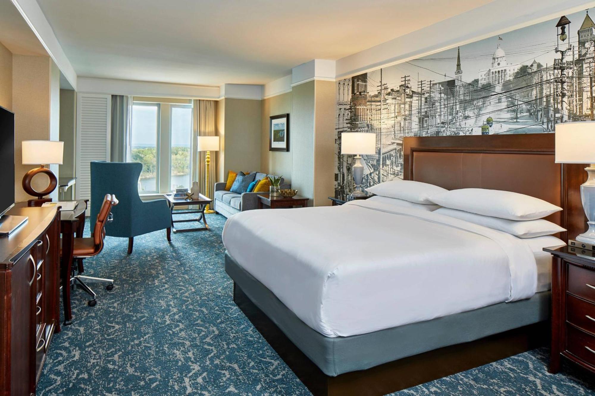Renaissance Montgomery Hotel & Spa At The Convention Center Bagian luar foto