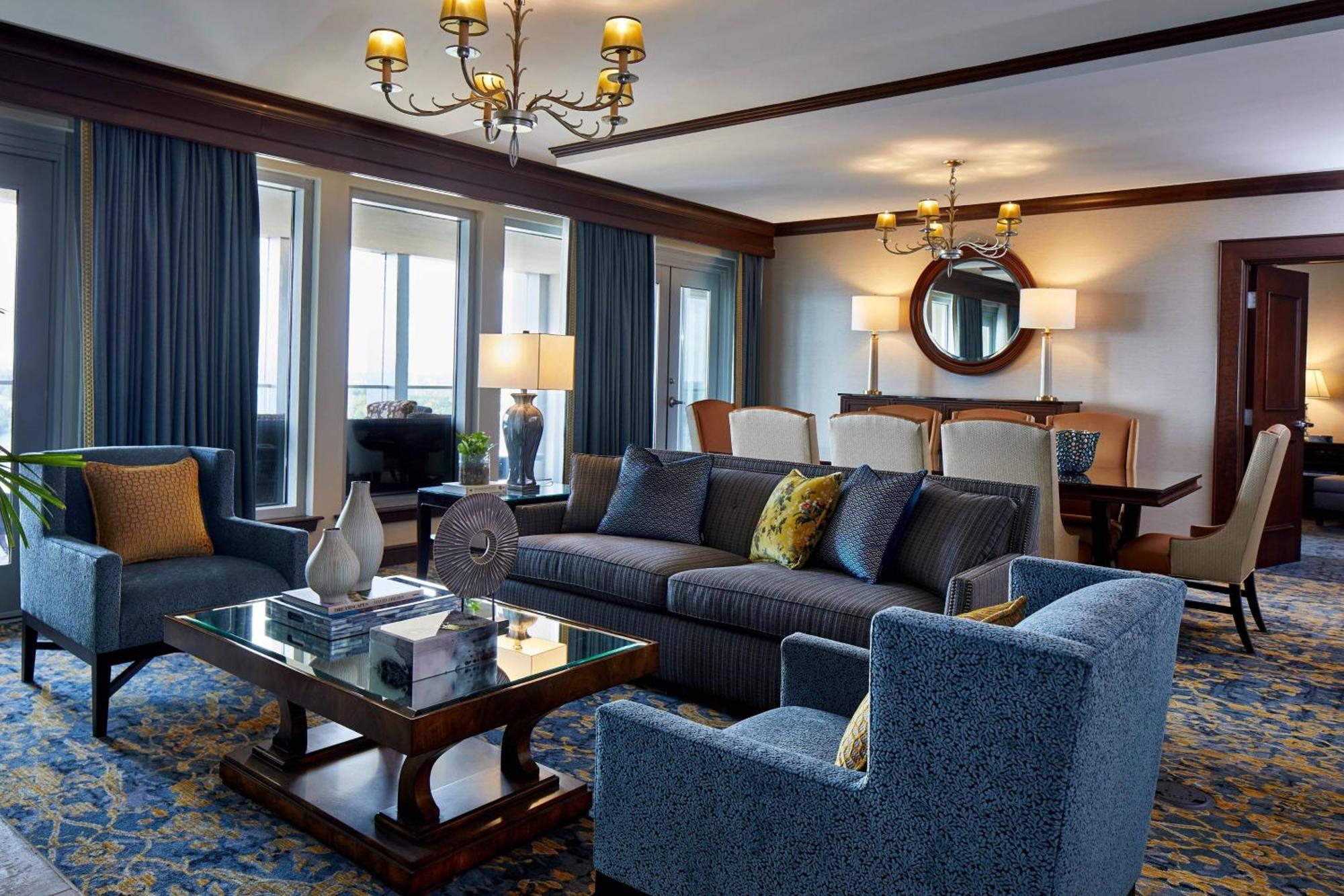 Renaissance Montgomery Hotel & Spa At The Convention Center Bagian luar foto
