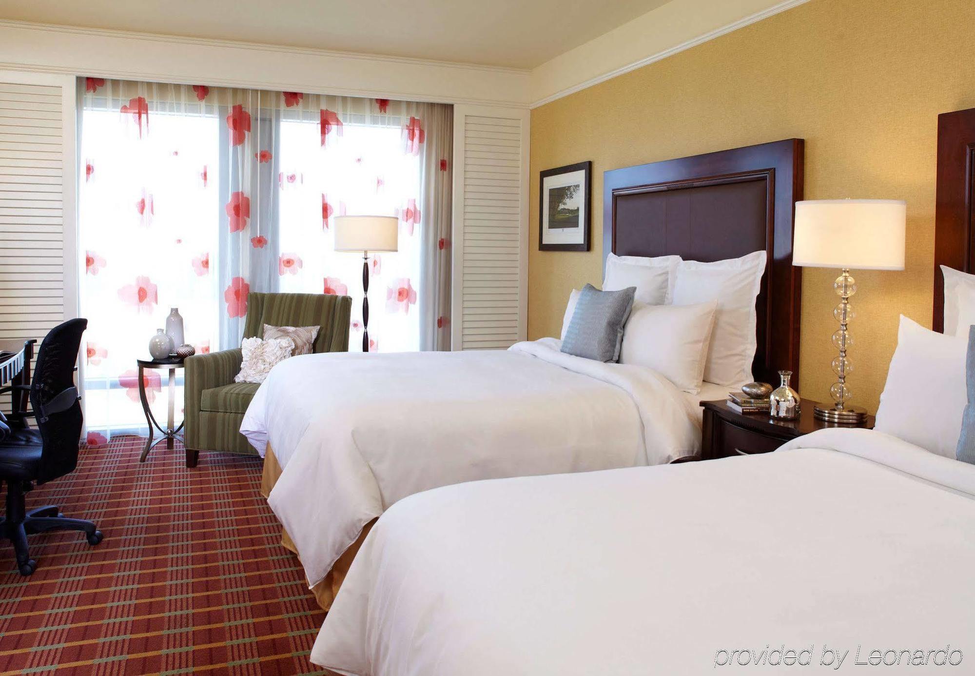 Renaissance Montgomery Hotel & Spa At The Convention Center Bagian luar foto