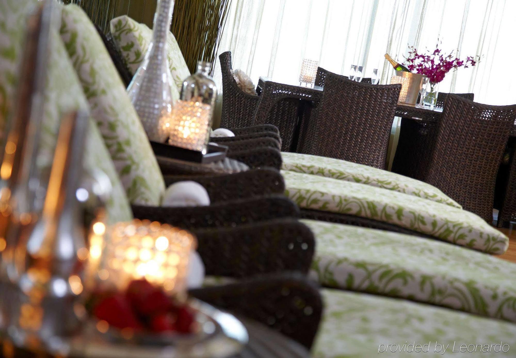 Renaissance Montgomery Hotel & Spa At The Convention Center Bagian luar foto